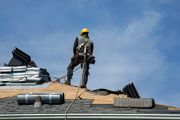 Professional Gutter Installation technician working in Wilsonville, AL